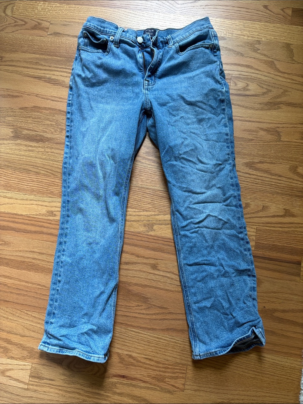 Women’s mid Rise Cropped Flare Jeans - Light Blue Denim